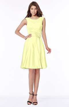 ColsBM Dulce Wax Yellow Gorgeous Scoop Sleeveless Knee Length Flower Bridesmaid Dresses