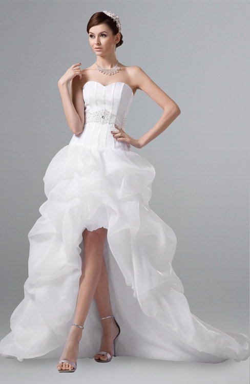 ColsBM Aniya White Modern Hall A-line Sweetheart Sleeveless Zip up Rhinestone Plus Size Bridal Gowns