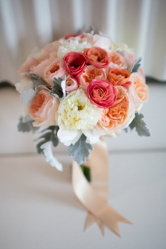 coral and grey bouquet for 2019 summer coral wedding