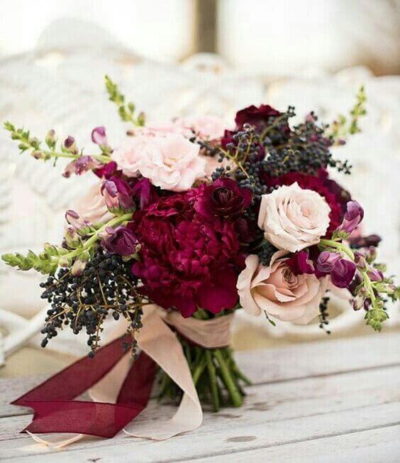Wedding bouquets for Champagne and Burgundy Fall wedding