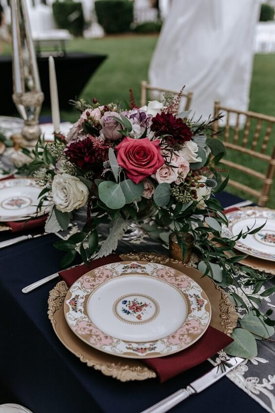 navy blue and burgundy table setting for september navy blue and burgundy wedding 2019
