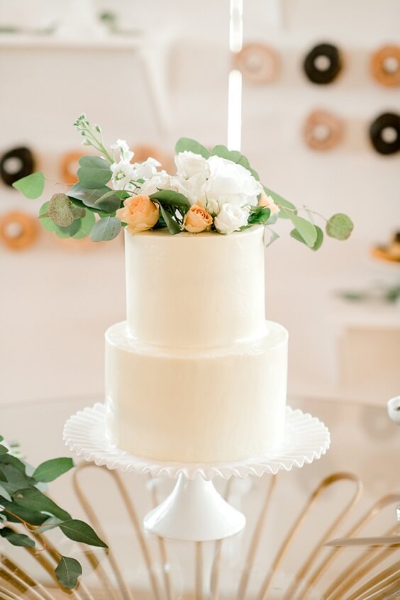 Wedding cakes for peach and green June Wedding