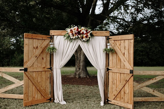 arch for october rust and orange wedding 2019