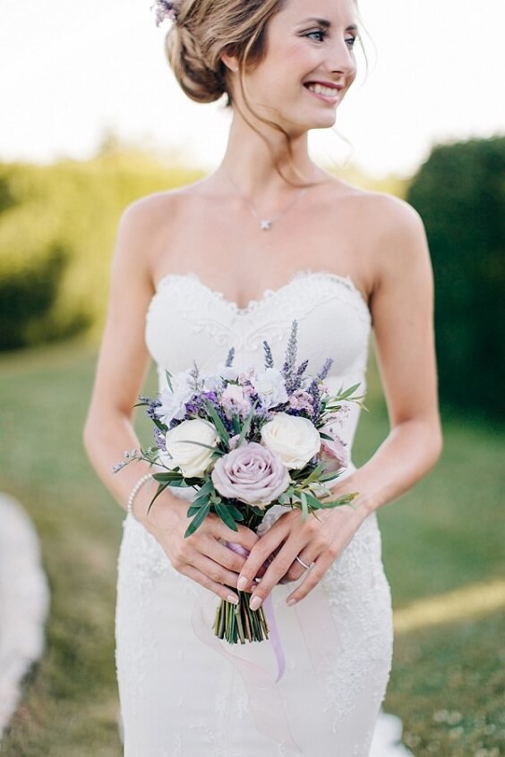 bride and bouquet for october lavender and wheat wedding 2019