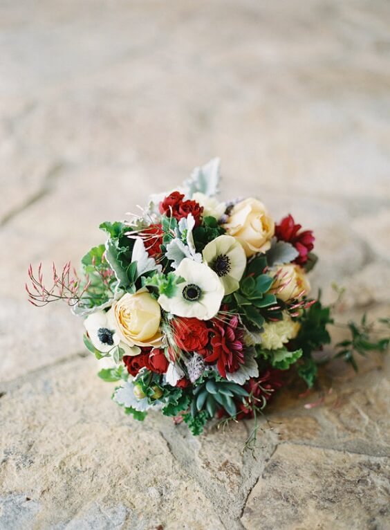 Wedding bouquets for navy blue and burgundy winter wedding