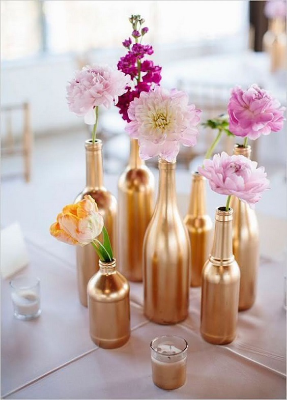 wedding table decorations for April wedding colors 2022 light pink pale yellow and gold colors