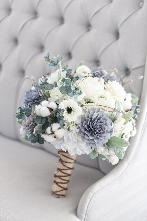 Wedding bouquets for grey, black and white wedding