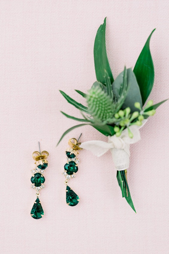 emerald earrings and boutonnieres for spring wedding color palettes emerald gold pink colors