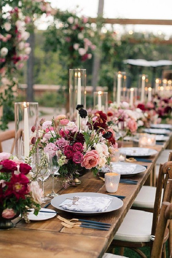 table setting for august wedding colors 2022 fuschia