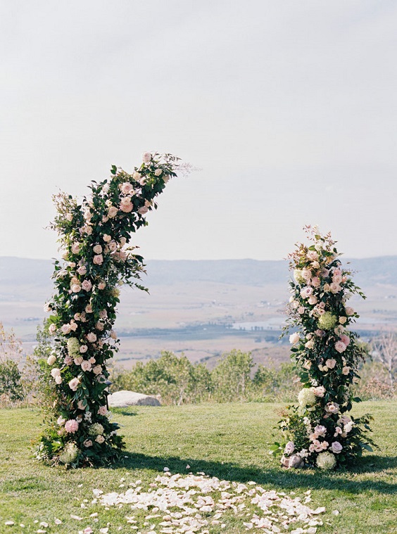 Wedding ceremony arch for Lavender, Navy and Blush Spring Wedding 2023