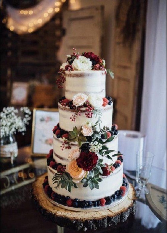wedding cake for winter wedding colors 2023 burgundy and navy