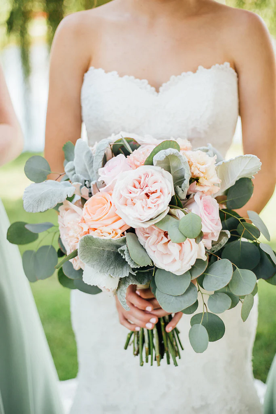 Blush Bridal Bouquets for Sage Green and Blush Wedding Color Palettes 2024