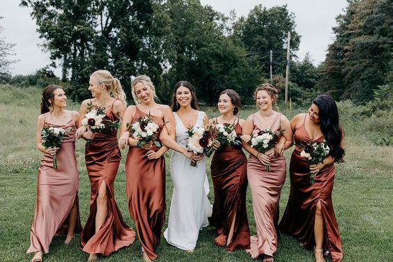Brown, Dusty Rose and Cream August Wedding Color Palettes 2024, Mismatched Brown and Dusty Rose Bridesmaid Dresses, Cream Groom Suit