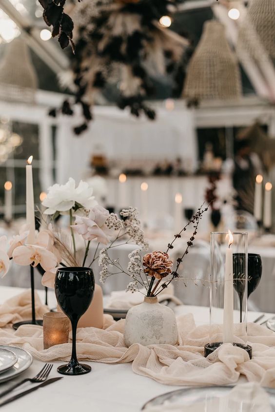 Wedding Table Decorations for Champagne, White and Black Wedding Color Combos 2024