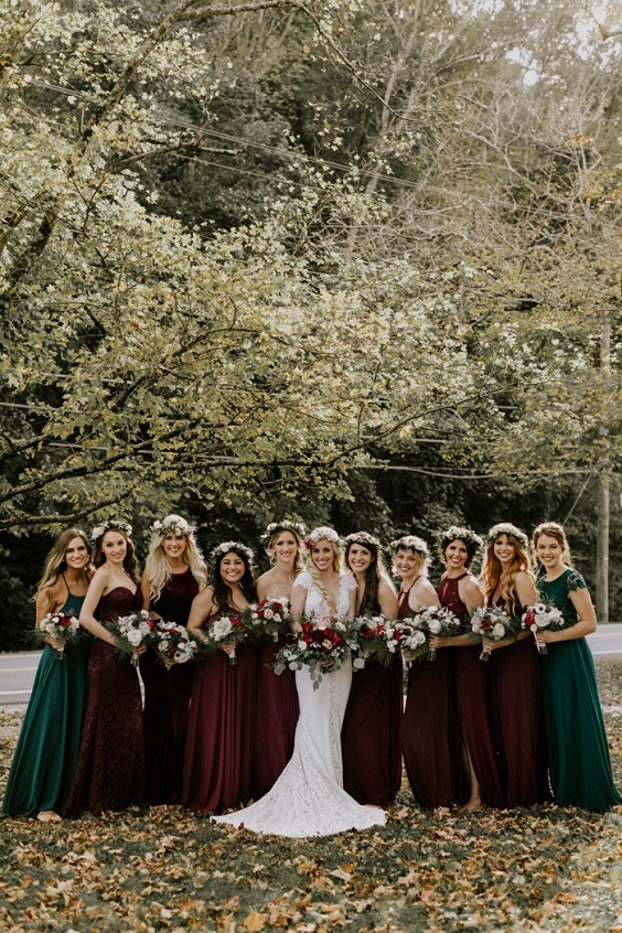 Maroon and Emerald Green Wedding Color Combos 2024, Mismatched Maroon and Emerald Green Bridesmaid Dresses, Emerald Green Wedding Cakes