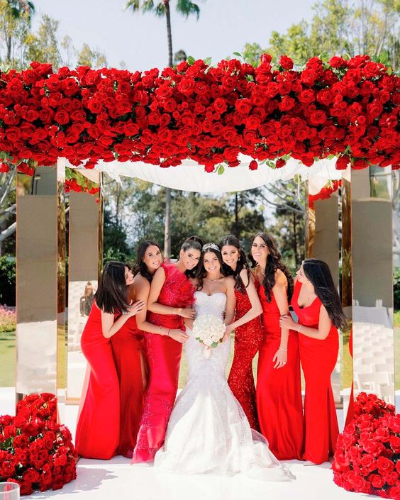 Red and Gold Wedding Color Combinations 2024, Red Bridesmaid Dresses, Rose Gold Table Cloth