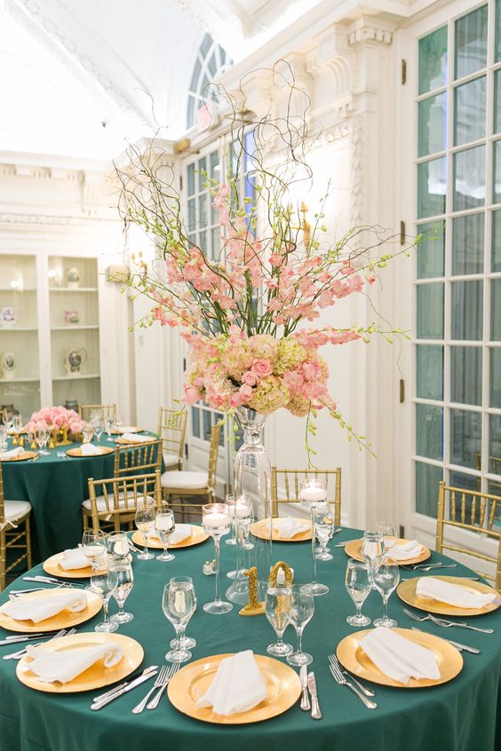 emerald wedding table cloth gold wedding plates and blush flower centerpieces for emerald green and gold wedding colors emerald gold and blush