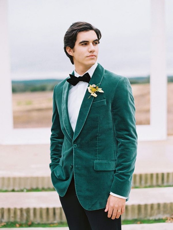 emerald bridegroom suit and bowtie yellow corsage for emerald green and gold wedding colors emerald gold and yellow