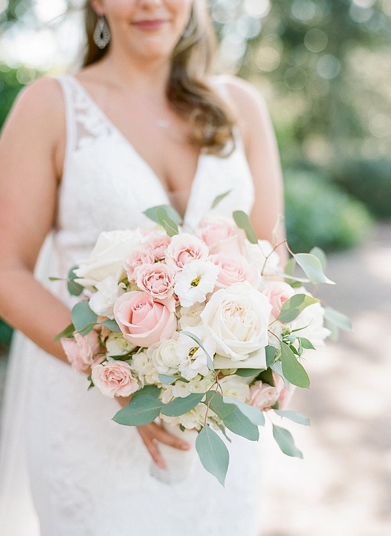 blush pink and white flower bridal bouquet for navy blue wedding colors for 2025 navy blue and blush pink
