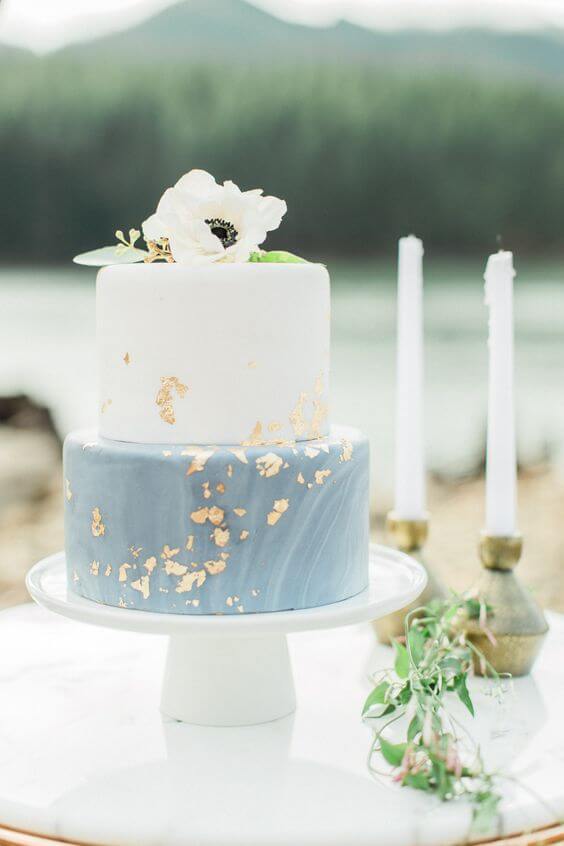Wedding cake for dusty blue March wedding