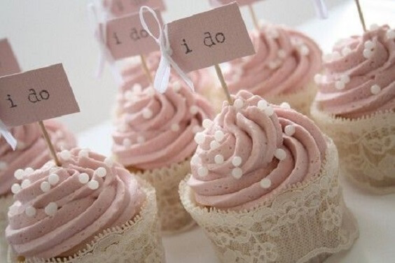 Wedding cupcakes for Mauve March wedding