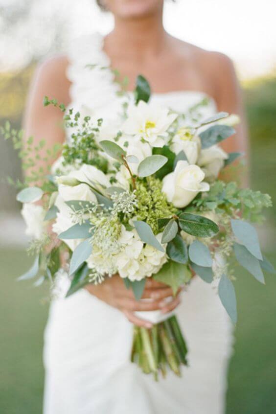 Wedding bouquets for Green and White wedding