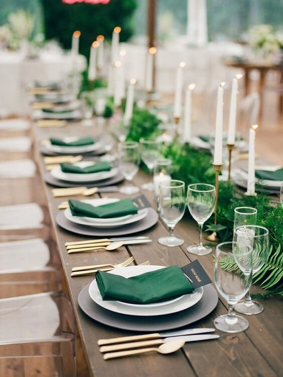 dark green table decorations for fall dark green wedding
