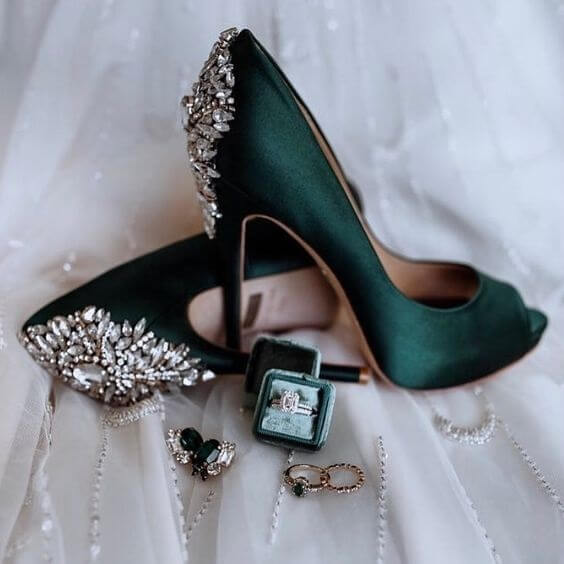 dark green wedding shoes for fall dark green wedding