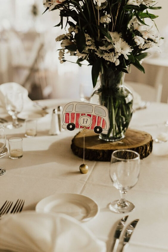 white tablecloth and napkin for fall boho chic dusty rose wedding