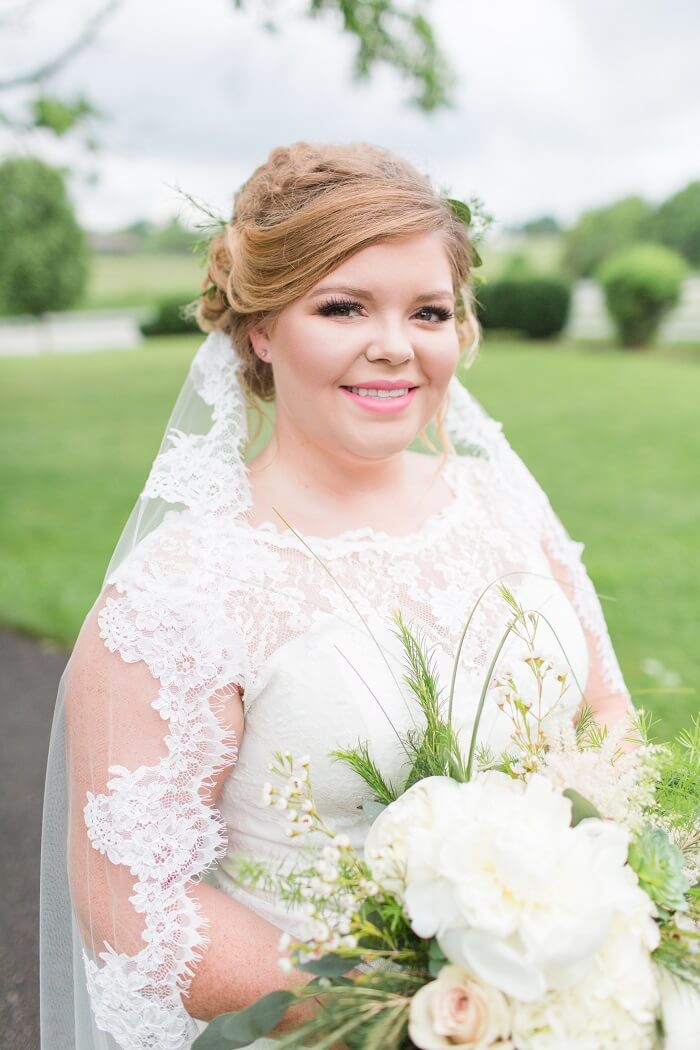Hannah & Will's Wedding - the pretty bride